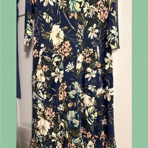 Floral Long Sleeve Dress in Navy